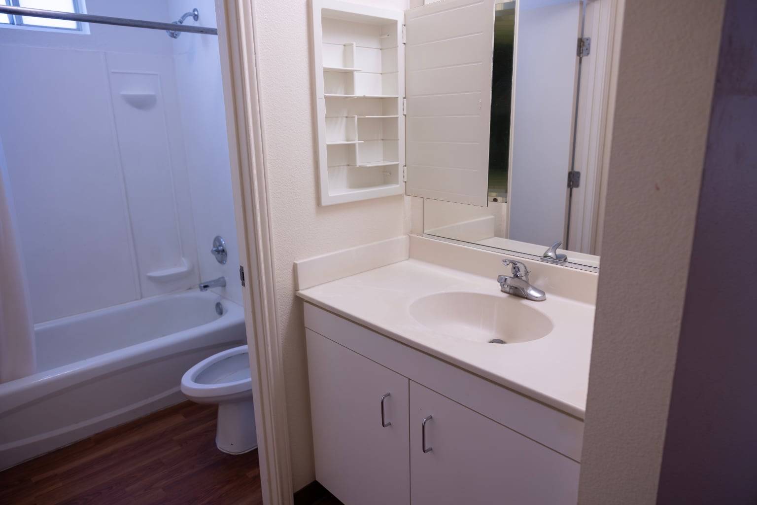 778A0950-Enhanced-NR