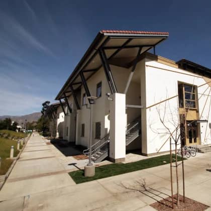 appleton_hall_side_420px