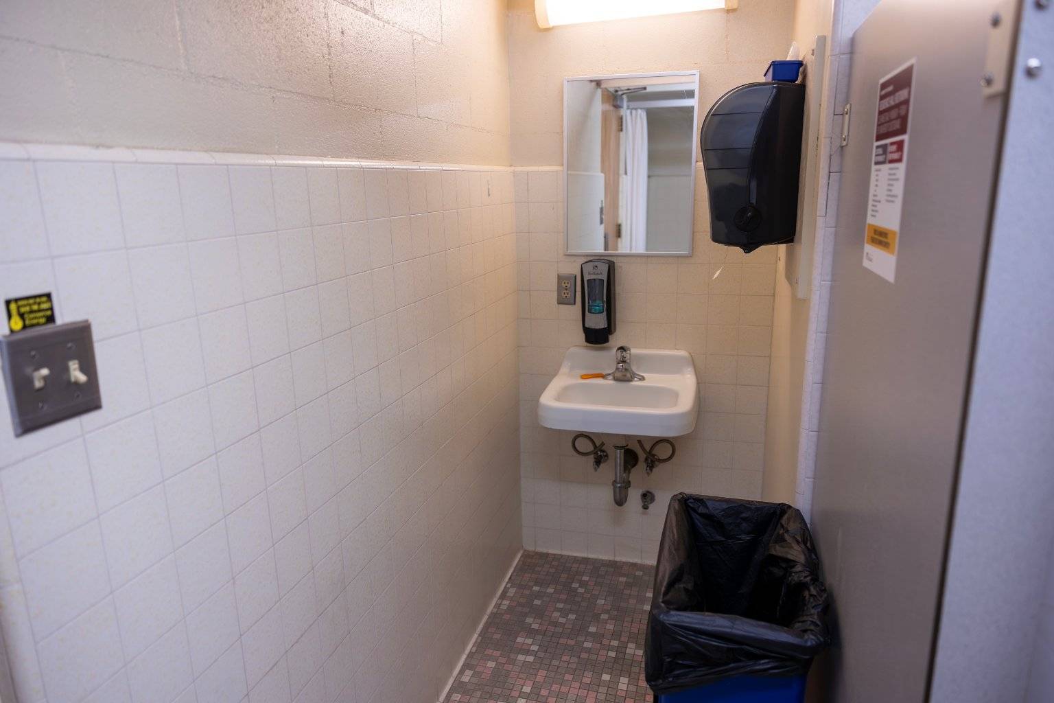 778A0875-Enhanced-NR