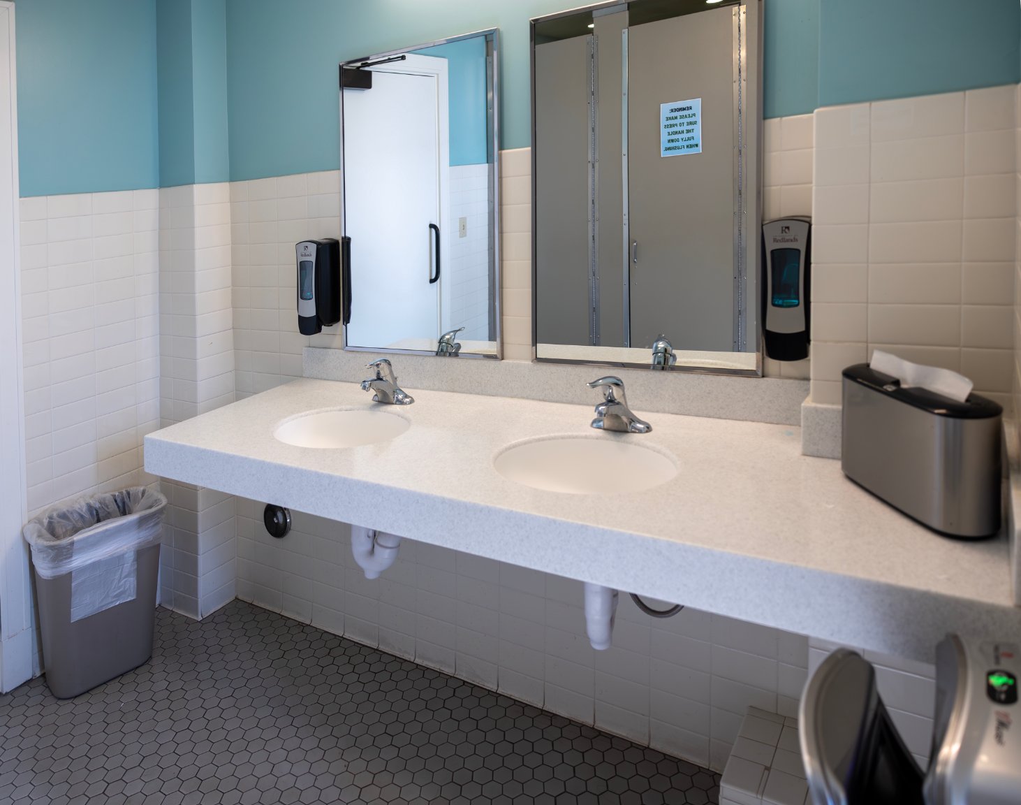 778A0835-Enhanced-NR