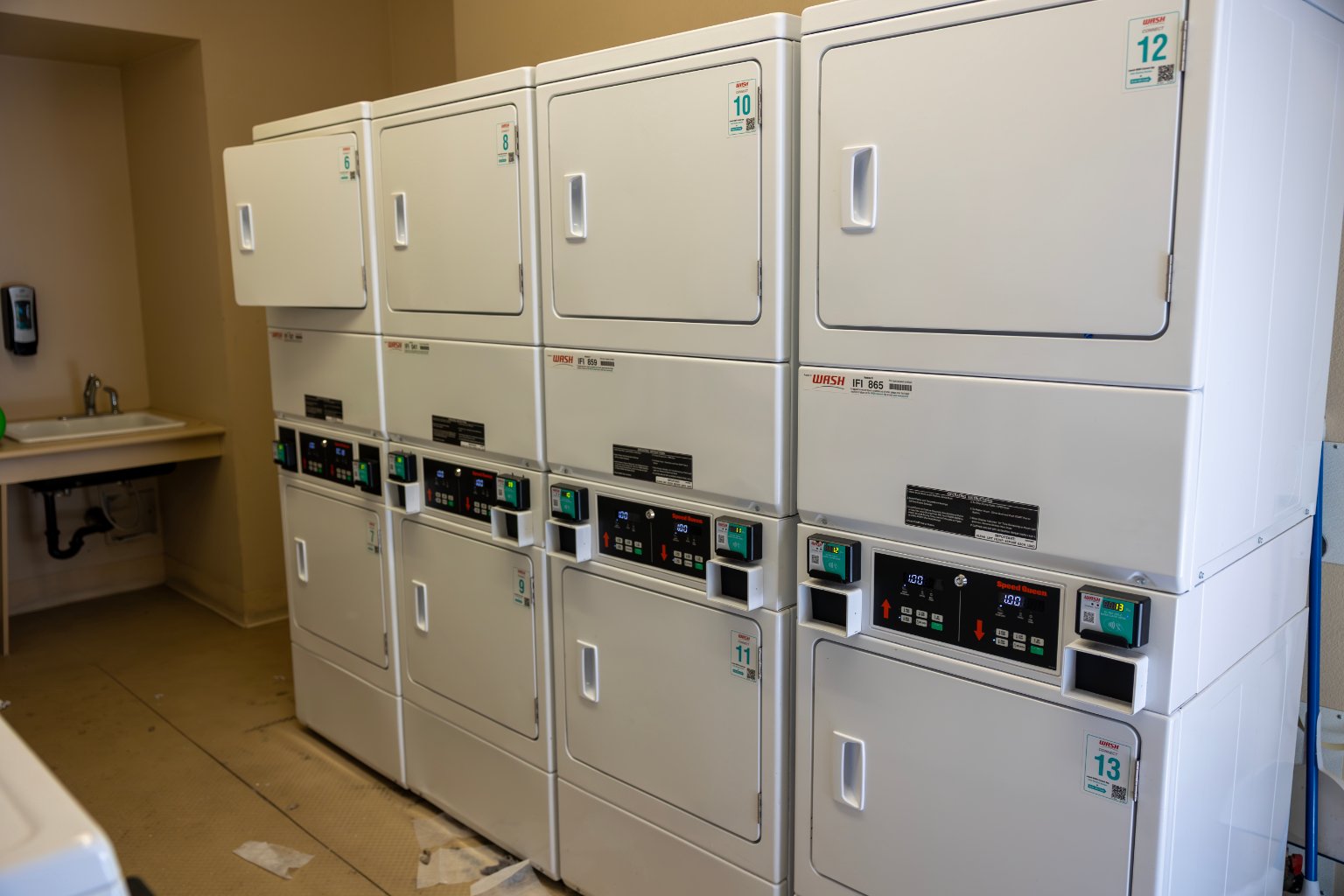 778A0940-Enhanced-NR